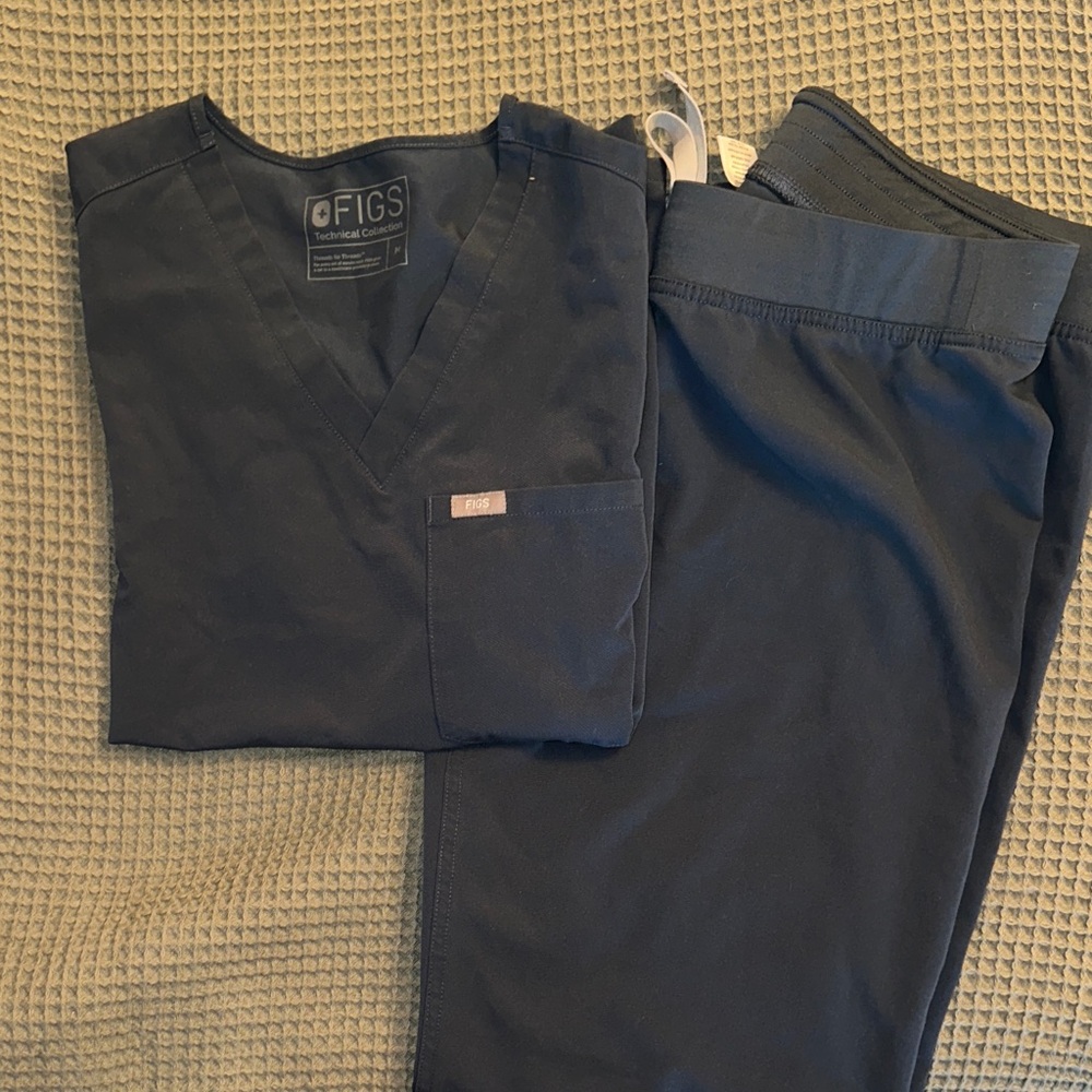 Figs Dark Harbor Scrub Set M